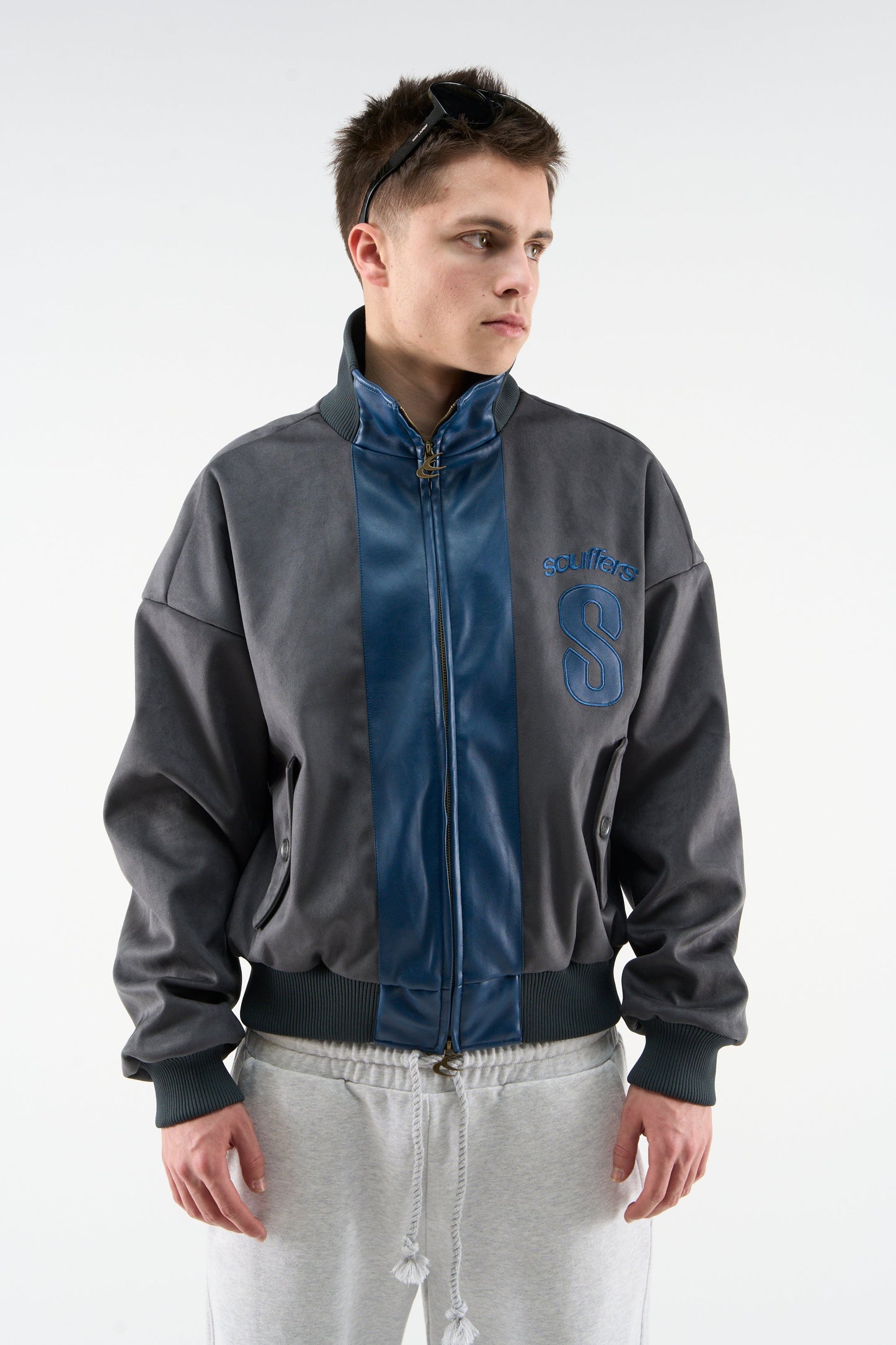Pool Navy Zipper